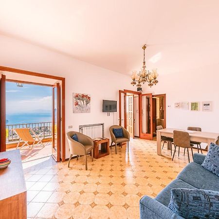 Appartamento Emma In Villa Laura Scala Zewnętrze zdjęcie